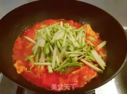 Make Tomatoes, halon noodles step 7