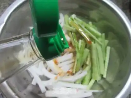 Make The cucumber with the cabbage step 8