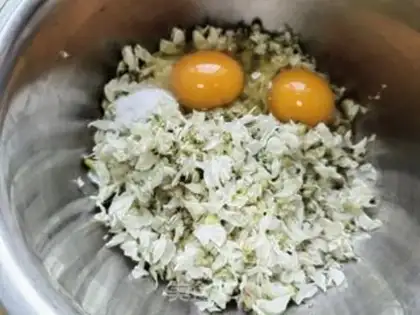 Make Eggcakes step 1