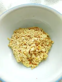 Make oatmeal step 1