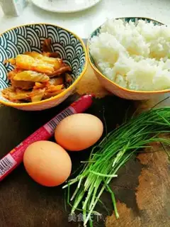 Make Egg fried rice step 0