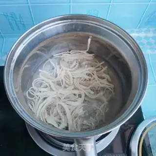 Make Green bean sprouts step 3
