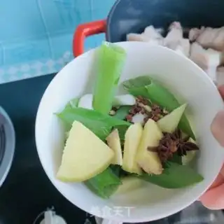 Make Five flowers for potatoes step 2