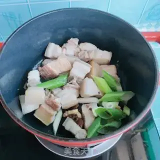 Make Five flowers for potatoes step 3