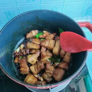 Make Five flowers for potatoes step 4