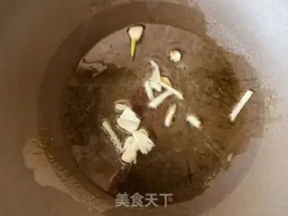 Make Garlic platinum sauce and red potatoes step 3