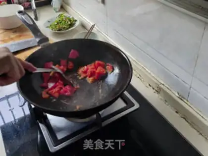 Make Pineapple rice step 2