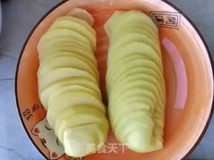 Make Cheese and potatoes step 1