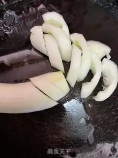 Make Car white cucumber soup step 1