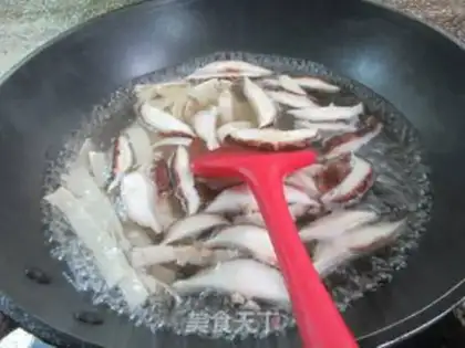 Make Fry mushrooms and wheat step 4