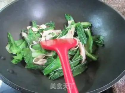 Make Fry mushrooms and wheat step 6