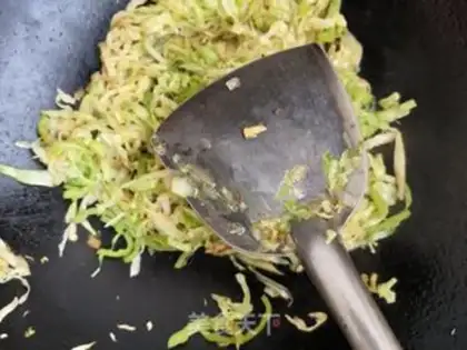 Make Pilli chili and cabbage step 8