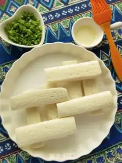 Make Onion toast step 1
