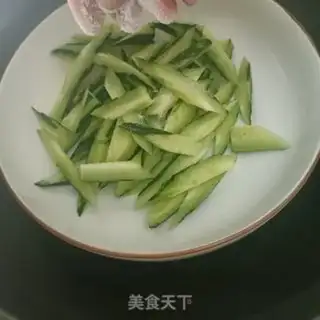 Make Weenie fried cucumber step 2