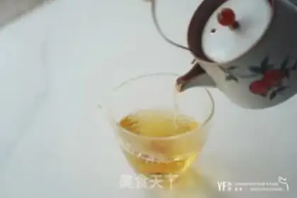 Make Little tea from iced twig step 3