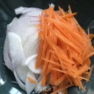Make Spicy, fat, cow-covered rice step 2