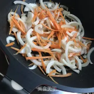 Make Spicy, fat, cow-covered rice step 4
