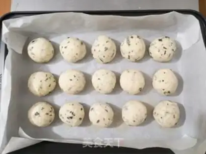 Make Mint honey bun step 9