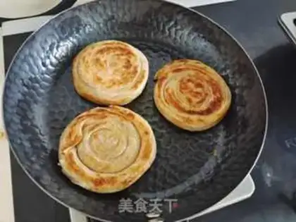 Make "Hand-to-hand" with chicken meat step 6