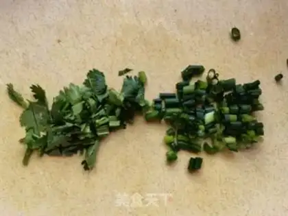 Make Lobster tail spicy rice line step 1
