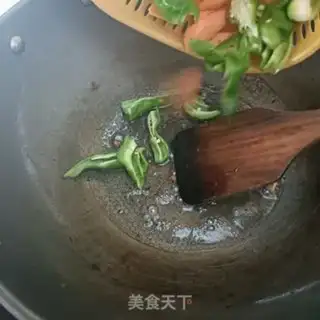 Make The peppers are fried step 6