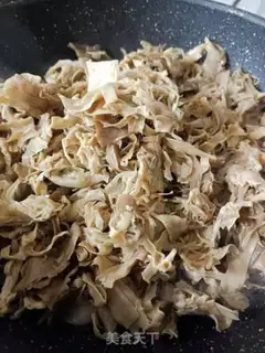 Make Dry raisins step 4