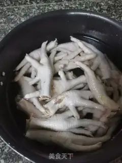 Make Lemon with pepper chicken claws step 3