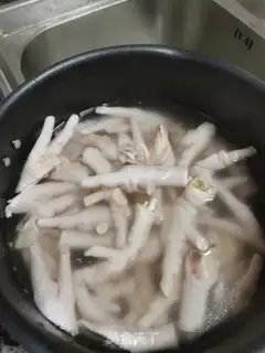 Make Lemon with pepper chicken claws step 5