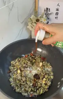 Make Chili fried melons step 6