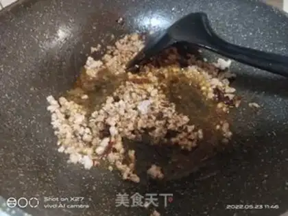 Make Meat and red cheese step 1