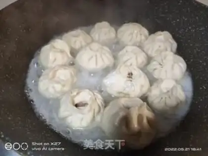 Make A meat-cray shrimp bun step 11