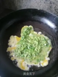 Make Fried eggs step 4