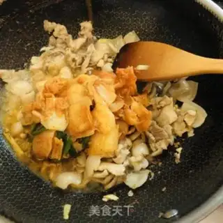 Make Hot cabbage makes meat step 5