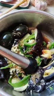 Make Pyramids and eggplants step 5