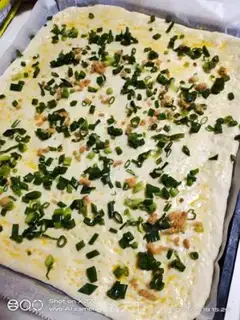 Make Onion pine bread step 8