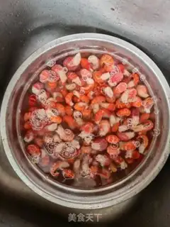 Make Spicy shrimp tail step 0