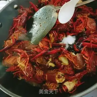 Make Spicy lobster step 9
