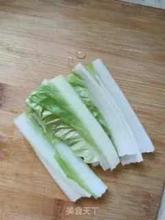Make Black chicken claws with red oil step 0