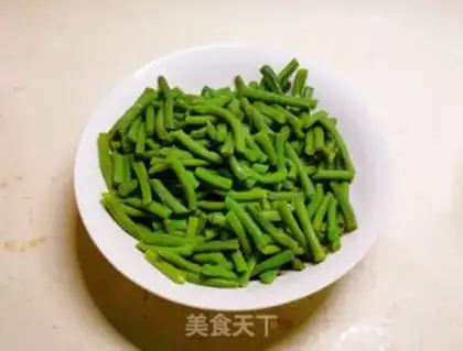 Make Sesame sauce with beans step 7