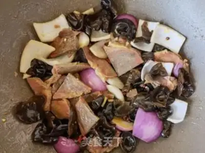 Make Onion wood and donkey step 8