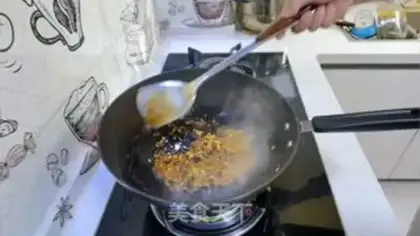 Make Spicy soup step 2
