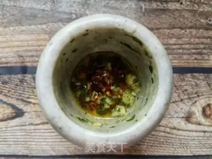 Make Ten pickles of garlic juice step 6