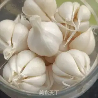Make Pickles and garlic step 1