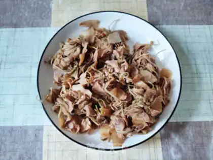 Make Fried roses step 3