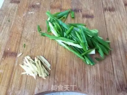 Make Chicken silk cabbage step 2
