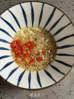 Make cucumber with eggs step 1