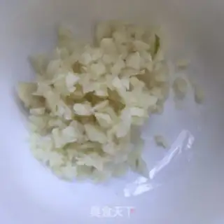 Make walnut oil and silk melon step 1