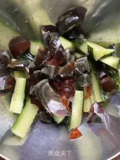 Make cucumber with eggs step 3