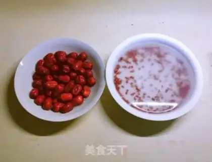 Make Red dates, red bean rice step 1