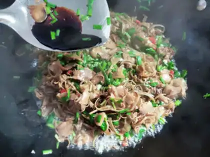Make Fried roses step 10
